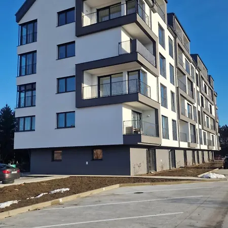 Apartamento Ride & Chill With Summer Terrace And Private Parking In Rezidencia Paludzka Liptovský Mikuláš