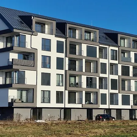 Ride & Chill With Summer Terrace And Private Parking In Rezidencia Paludzka * Liptovský Mikuláš