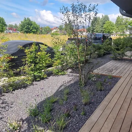 Ride & Chill With Summer Terrace And Private Parking In Rezidencia Paludzka Διαμέρισμα Liptovský Mikuláš