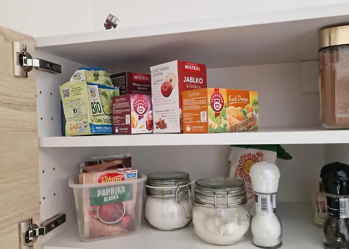 Ride & Chill With Summer Terrace And Private Parking In Rezidencia Paludzka Daire Liptovský Mikuláš