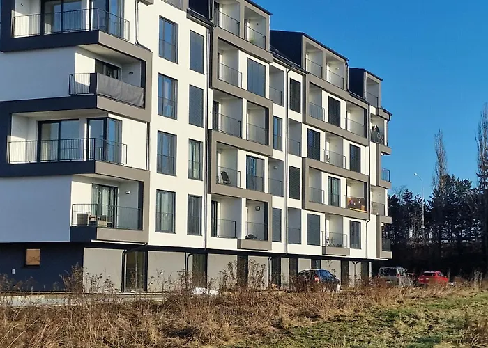 Ride & Chill With Summer Terrace And Private Parking In Rezidencia Paludzka Lejlighed *