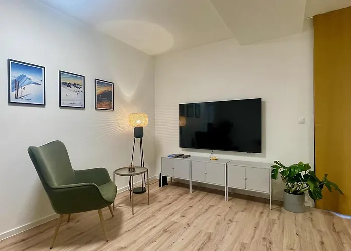 Ride & Chill With Summer Terrace And Private Parking In Rezidencia Paludzka Liptovský Mikuláš